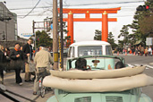 元旦ワーゲン・パレード・平安神宮付近